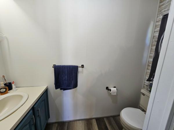 1990 Victorian 14201 Mobile Home