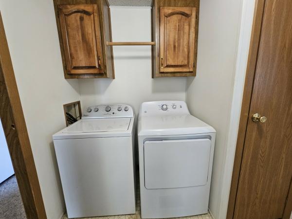 1990 Victorian 14201 Mobile Home