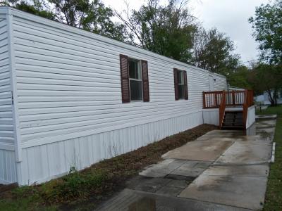 Mobile Home at 9359 103rd St Lot #140 Jacksonville, FL 32210