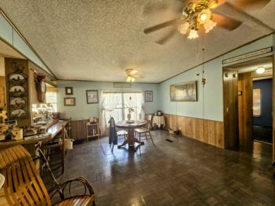 Mobile Home at 18118 N Us Highway 41, #11-C Lutz, FL 33549