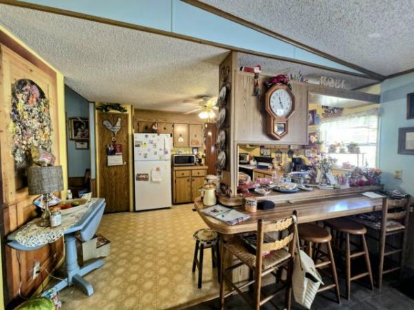 1990 Meri HS Manufactured Home