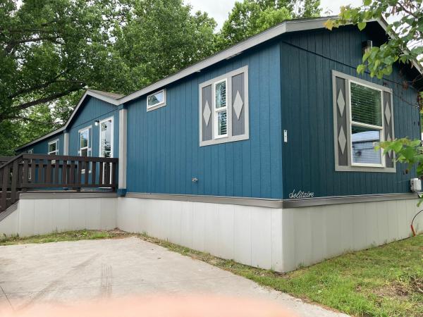Photo 1 of 2 of home located at 1123 Huntington Court Lot #69 Greenville, TX 75401