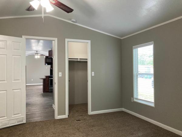 2019 Elliott Mobile Homes Solitaire Mobile Home