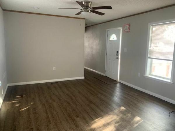 2006 Cavalier Homes Mobile Home For Sale