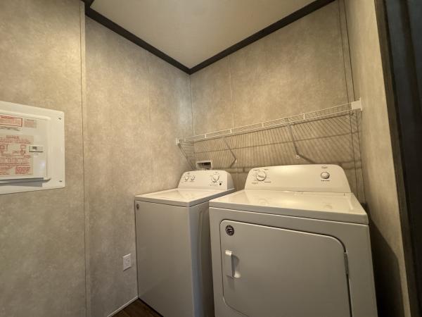 2021 Cavco 430IN16663A Mobile Home
