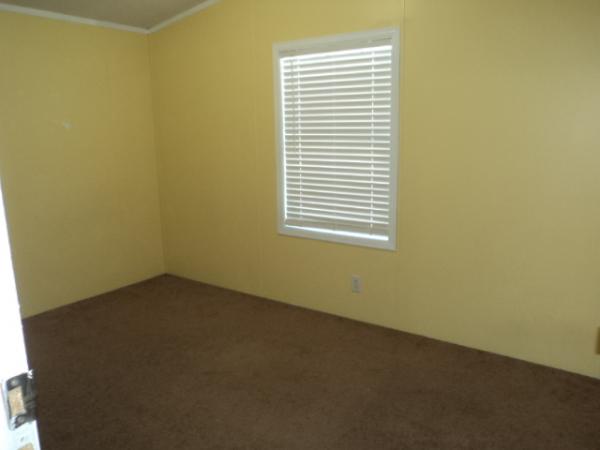 2004 Skyline 141 Manufactured Home