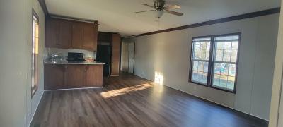 Mobile Home at 919 Hostetler Road, Lot 9 Orrville, OH 44667