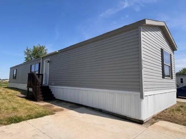 2017 1680-32L  Home