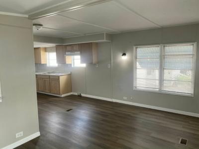 Photo 5 of 10 of home located at 1250 Lakeview Drive #45 Deland, FL 32720
