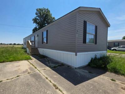 Mobile Home at 2220 Dunkelburg Rd Lot#958 Fort Wayne, IN 46819