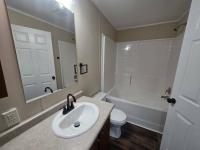 2017 LH168032AF  Home