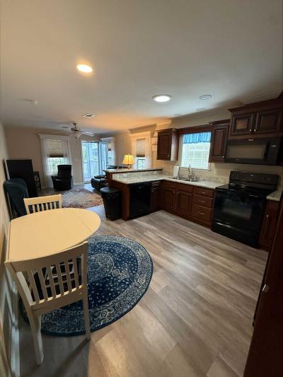 Photo 5 of 20 of home located at 701 Aqui Esta Dr #180 Punta Gorda, FL 33950