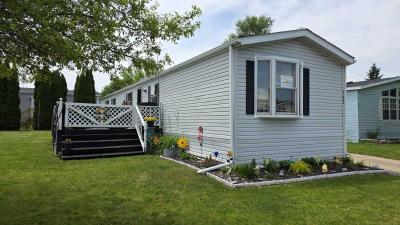 Mobile Home at 51063 Freedoms Way Van Buren Twp, MI 48111