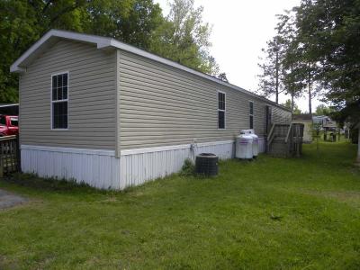 Photo 3 of 18 of home located at 1470 Rte 9 Clifton Park, NY 12065