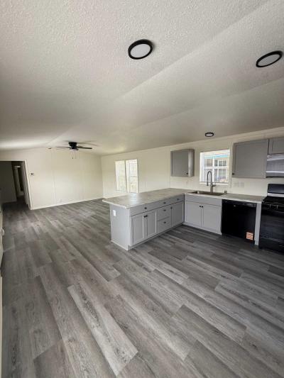 Mobile Home at 4221 S 6th St. E9 Milwaukee, WI 53221