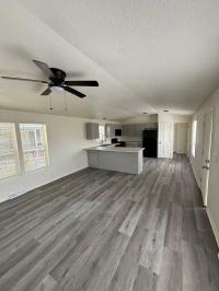 2003 Dutch 3 bedroom Manufactured Home