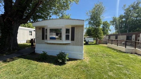 1984 Venture Mobile Home
