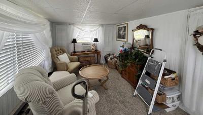 Photo 5 of 26 of home located at 767 Allamanda Circle Venice, FL 34285