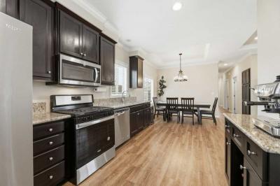 Photo 4 of 8 of home located at 633 Shadow Creek Dr. #586 San Jose, CA 95136
