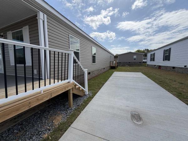 2025 Clayton Rockwell 5402 Mobile Home