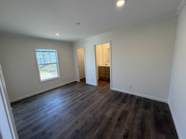 2025 Clayton Rockwell 5402 Mobile Home