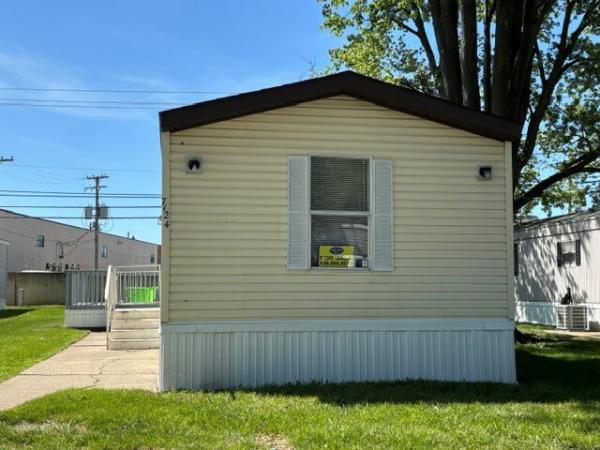 1993 Carrollton Mobile Home For Sale