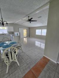 1987 Palm Manufactured Home