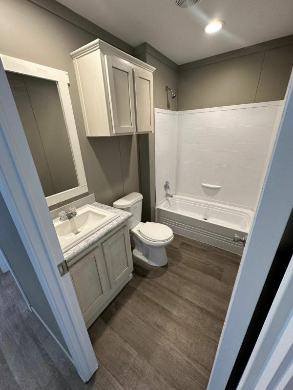 2022 American Homestar Corp Oak Creek Mobile Home