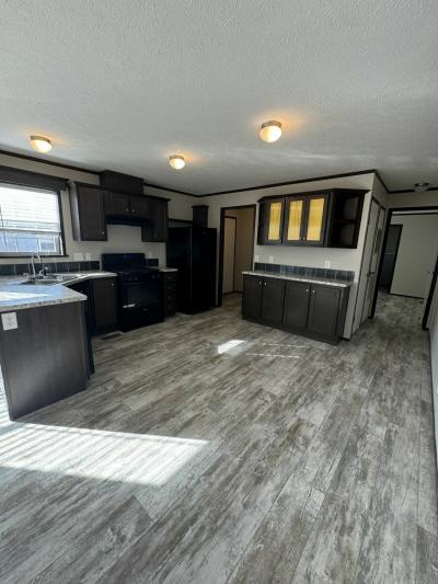 Mobile Home at 313 Sandalwood Monroe, MI 48161