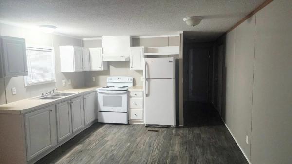 Photo 1 of 2 of home located at 45 Maple Dr. Lot M045 Belleville, MI 48111