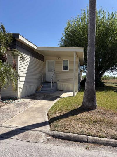Photo 4 of 23 of home located at #282 1601 S Airport Dr Weslaco, TX 78596