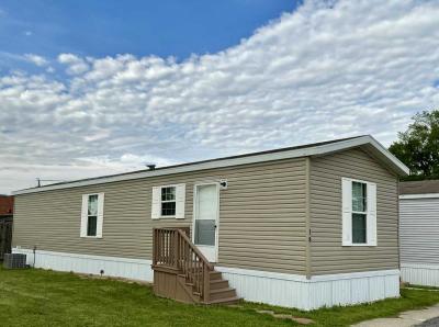 Mobile Home at 18 Aspen Drive Swanton, OH 43558