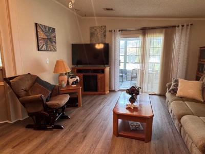 Photo 5 of 28 of home located at 1668 Paula Court Edgewater, FL 32132