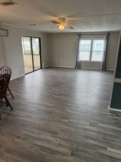 Mobile Home at 98 Country Club Dr Plant City, FL 33565