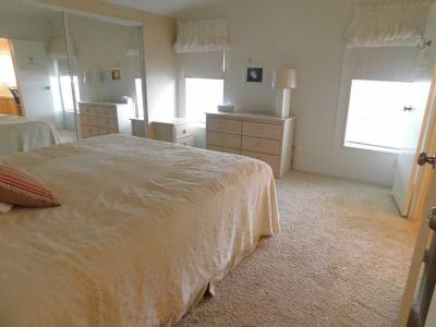 Photo 5 of 45 of home located at 1510 Ariana Street #220 Lakeland, FL 33803