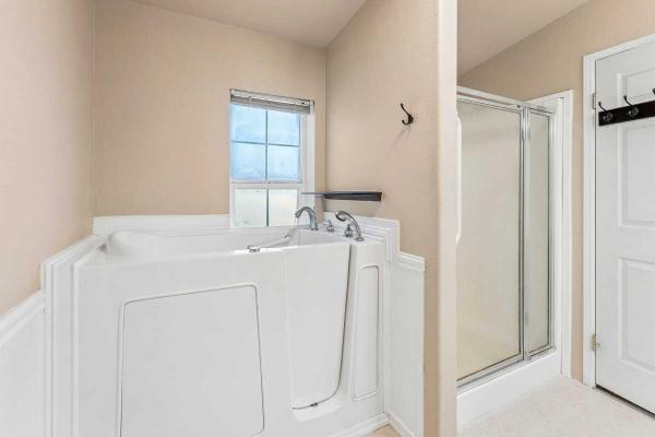 2001 GOLDW NORTHWEST LTD Mobile Home