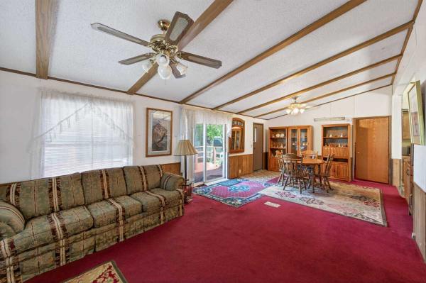 1986 Mobile Home