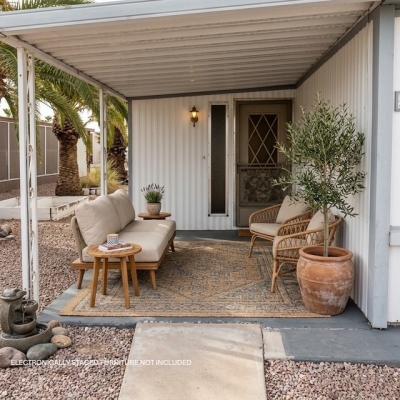 Photo 3 of 12 of home located at 3104 E. Broadway, Lot #305 Mesa, AZ 85204