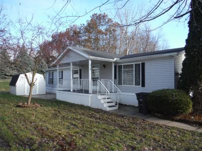 Mobile Home at 39146 Wyoming Dr Romulus, MI 48174
