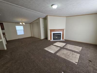 Photo 3 of 10 of home located at 959 Jerald Drive Flint, MI 48506