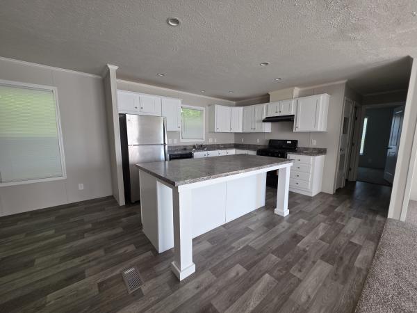 2022 Redman 2856-201 Mobile Home