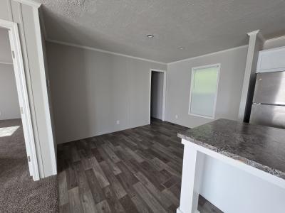 Photo 4 of 8 of home located at 972 Jerald Drive Flint, MI 48506