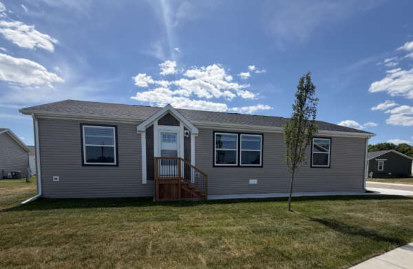 2026 Champion RAPF2856H32171 Mobile Home