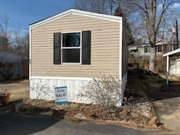 2017 CLAYTON Mobile Home