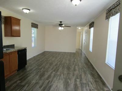 Photo 4 of 12 of home located at 17522 Oak Grove Brownstown, MI 48174