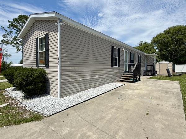 2015 Fleetwood Fleetwood Mobile Home