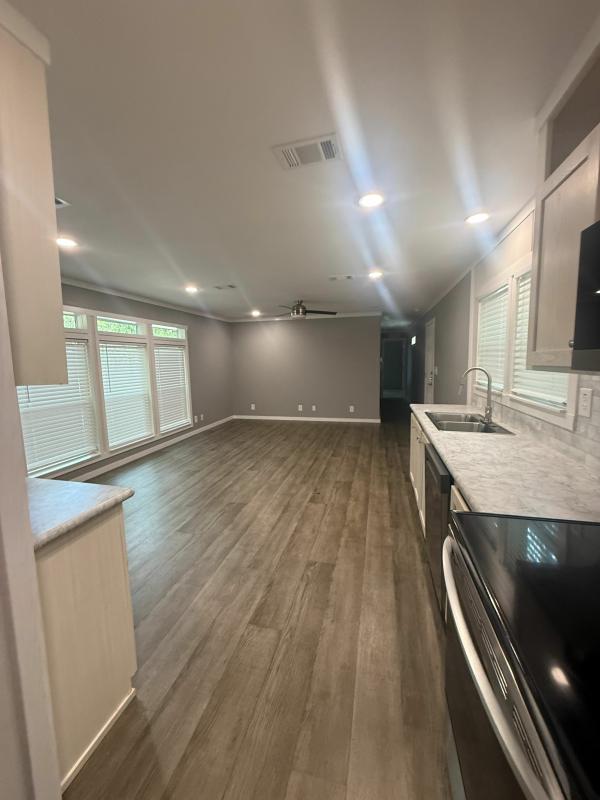 2025 American Homestar Corp Oak Creek Mobile Home