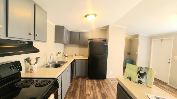 2003 Fleetwood Mobile Home For Sale