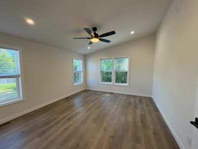 Photo 5 of 20 of home located at 13640 S E Highway 212 #126 Clackamas, OR 97015