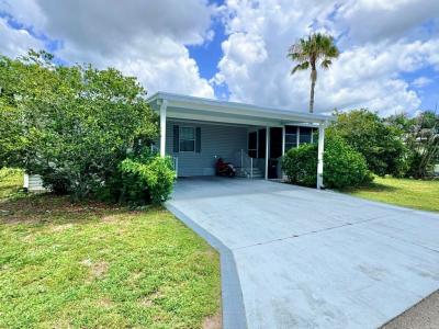 Photo 2 of 5 of home located at 3624 Edam Street Sarasota, FL 34234
